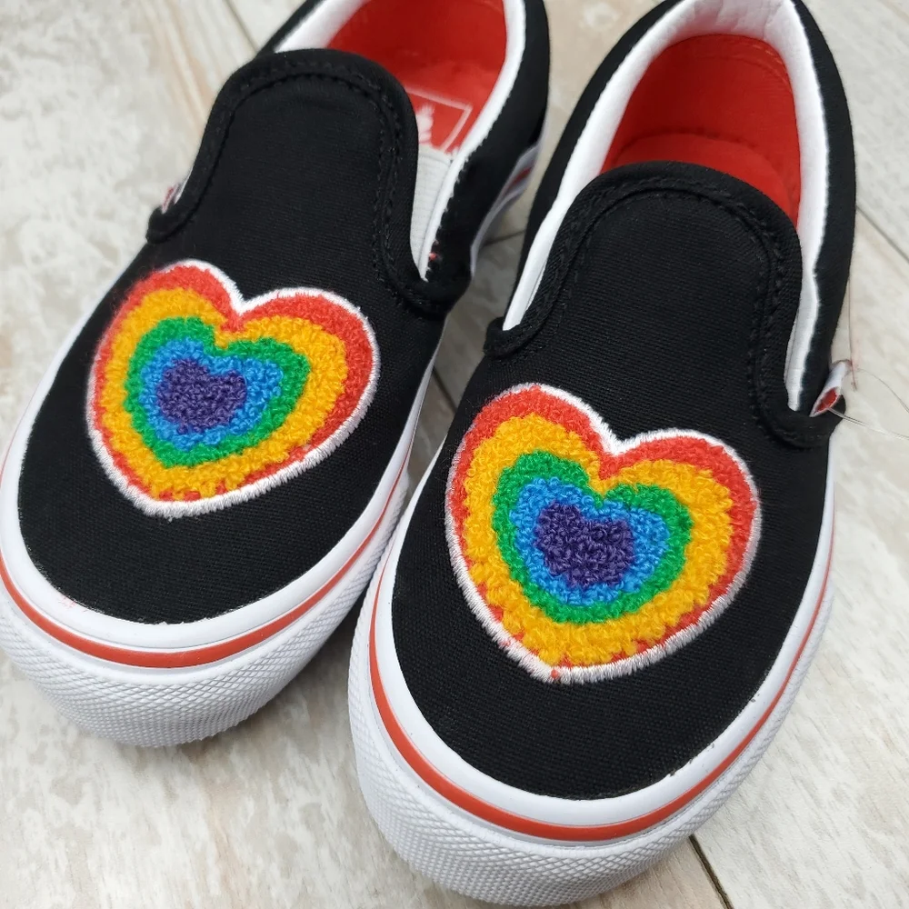 Vans Classic Slip On Chenille Rainbow - Picture 2 of 8